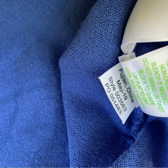 Lilly Pulitzer Elba Coolmax Oversized Boxy Poncho Sweater Iris Blue Womens Sz Sm - Picture 7 of 11